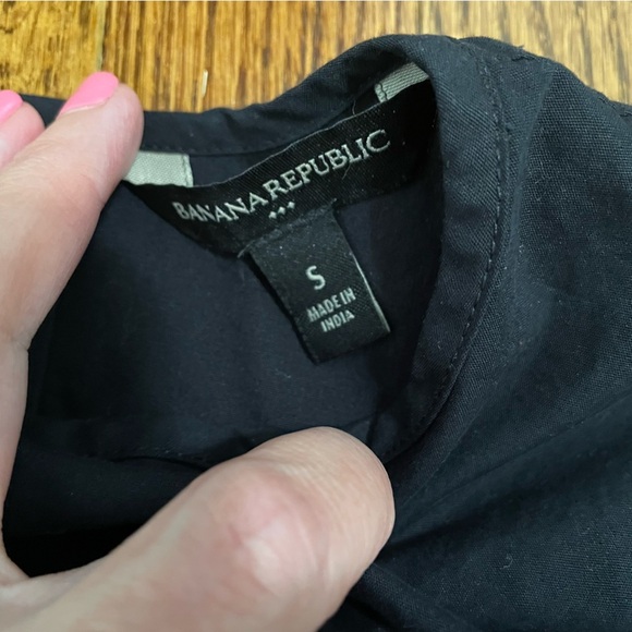 Banana Republic Black Dress Lightweight Spring ShortSleeved Size Small - Picture 2 of 8